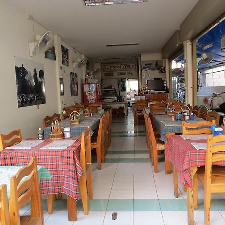 Pizza Italy Restaurant And Guesthouse Pattaya Exterior photo