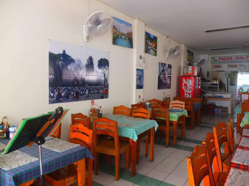 Pizza Italy Restaurant And Guesthouse Pattaya Exterior photo